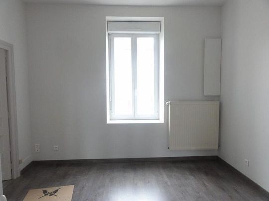 Location Appartement 2 pièces 44m² LE CREUSOT 71200 - Photo 1