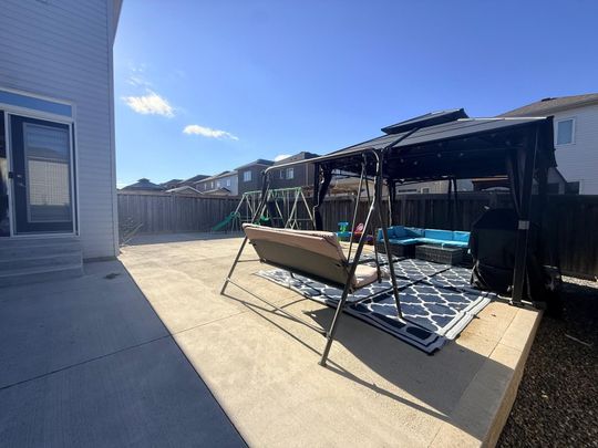For Lease - 124 Johnson Drive, Shelburne, Ontario - Photo 1