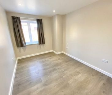 Danelaw Court, Hinckley, LE10 - Photo 1