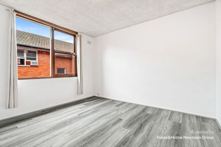 Spacious 2 Bedroom Apartment - Photo 5