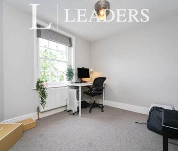 3 bedroom house to rent Hales Road, GL52 - Photo 6