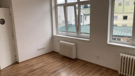 Turnov-pronájem gaesoniery - Photo 3