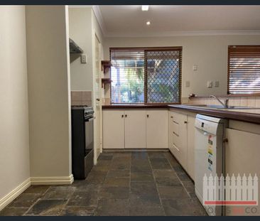 Quiet Cul-De-Sac Location! - Photo 4