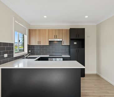 81A Melbourne Street, Aberdare NSW 2325 - House For Rent | Domain - Photo 4