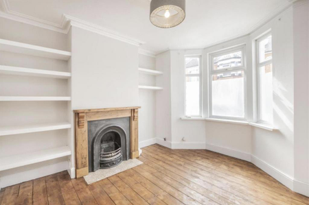 3 bedroom terraced house to rent - Photo 3