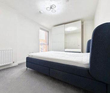 1 bedroom flat to rent - Photo 4