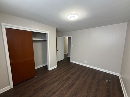 For Lease - 365 Tillbury Avenue Unit# 1, Carlingwood - Westboro and Area, Ontario - Photo 3