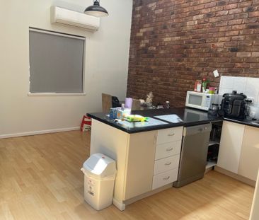 2x1 Fully Furnished Unit - Photo 5