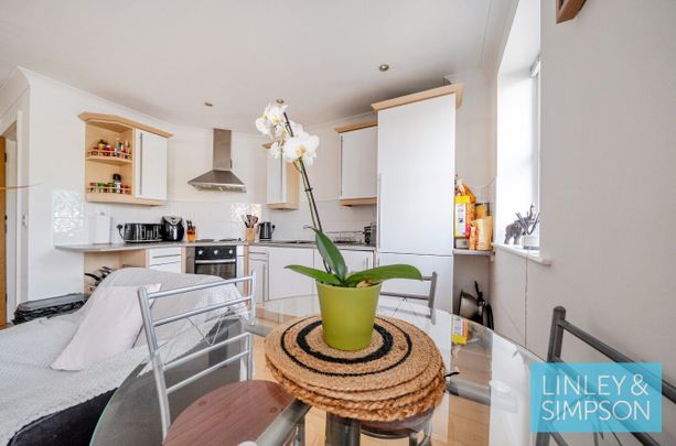 2 bedroom apartment to rent - Photo 1