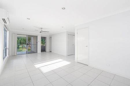 32 Cumulus Circuit, Coomera, QLD 4209 - Photo 5