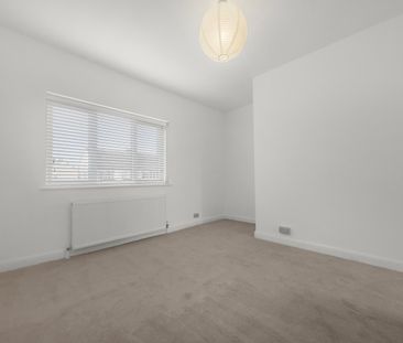 Middlewood Road, Aughton - Photo 5