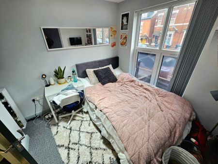 34 Dawlish Road - Photo 5