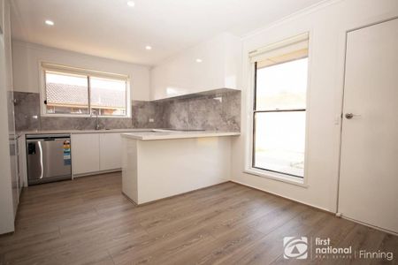 Renovated 3-Bedroom Home in Prime Cranbourne Location - Photo 5