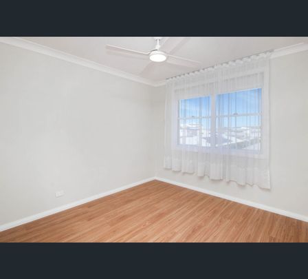 9 Marine Parade, Lake Cathie, NSW 2445 - Photo 1