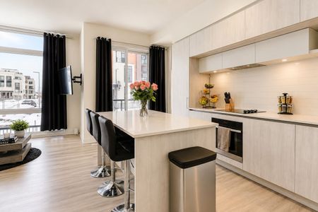 For Lease - 11 David Eyer Road Unit# 1504, Richmond Hill, Ontario - Photo 2