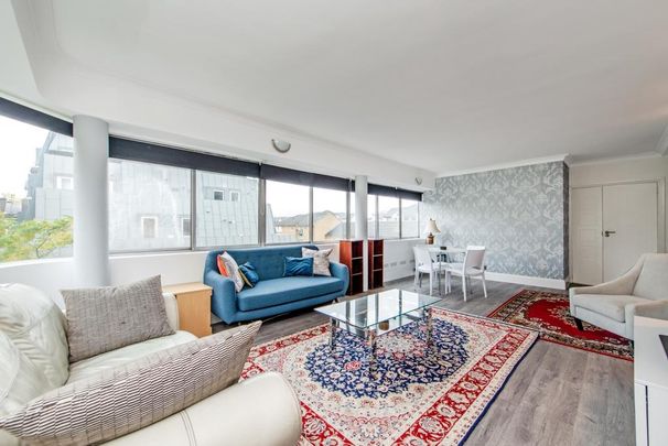 2 bedroom flat to rent - Photo 1