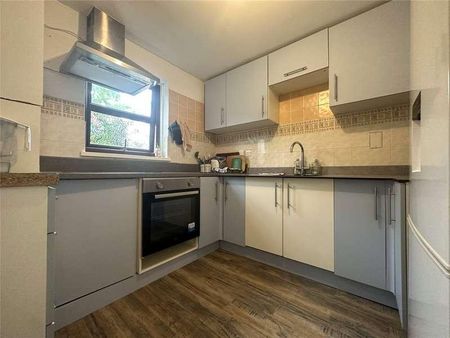 Commercial Road, Exeter, Devon, EX2 - Photo 4