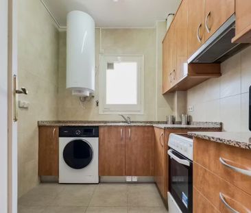 Carrer d'Occident, L'Hospitalet de Llobregat, Catalonia 08903 - Foto 5