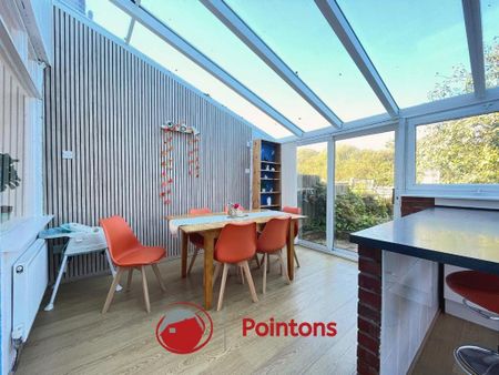 3 bedroom semi-detached house to rent - Photo 4