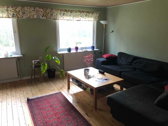 Signalbacken, Vårby - Foto 1