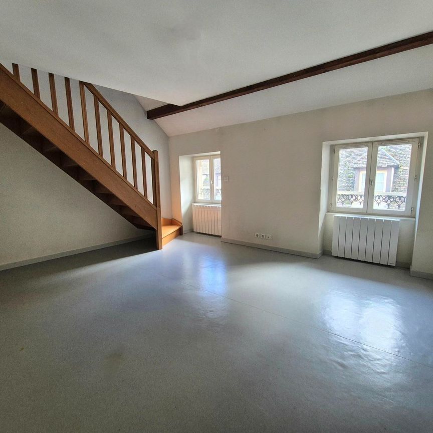 Location Appartement 3 pièces 42m² BEAUNE 21200 - Photo 1