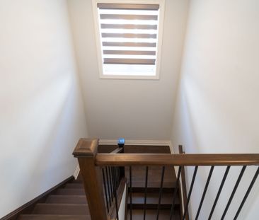 For Lease - 2591 Sheffield Boulevard, London South, Ontario - Photo 2