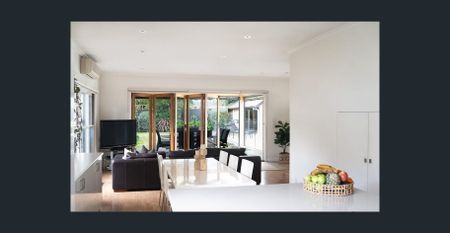 SPACIOUS FAMILY LIVING WITH MODERN UPGRADES - Photo 3