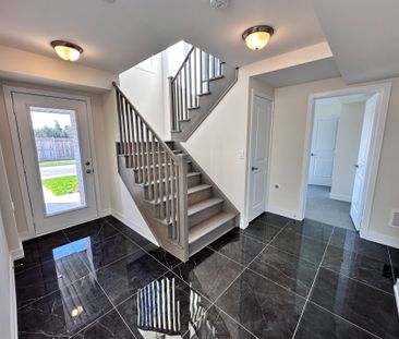 For Lease - 101 Credit Lane, Richmond Hill, Ontario - Photo 4