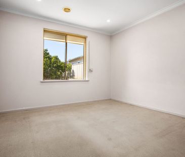 490 Rockingham Road, Lake Coogee, WA 6166 - Photo 2