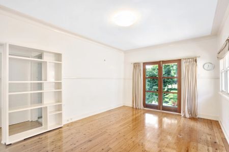 Charming Two-Bedroom Semi In Prime Artarmon Location - Photo 5