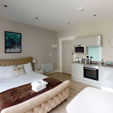 Student Properties to Let - Photo 3