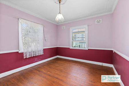 22 Hillvue Road, TAMWORTH NSW 2340 - Photo 5