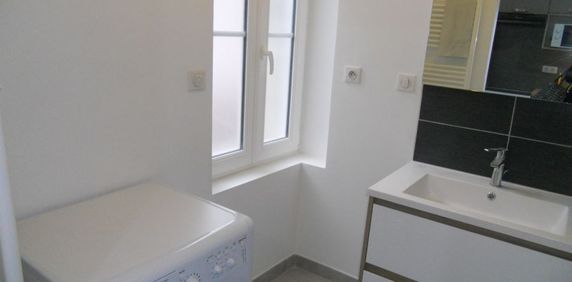 AU CENTRE VILLE DE ST QUENTIN STUDIO MEUBLE - Photo 2