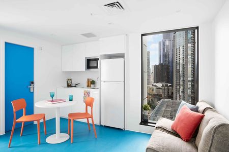 2 Bedroom Shared Bathroom, Double Bed, Views - Photo 2