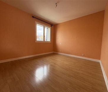 Location Appartement 3 pièces 60m² BRIVE LA GAILLARDE 19100 - Photo 2