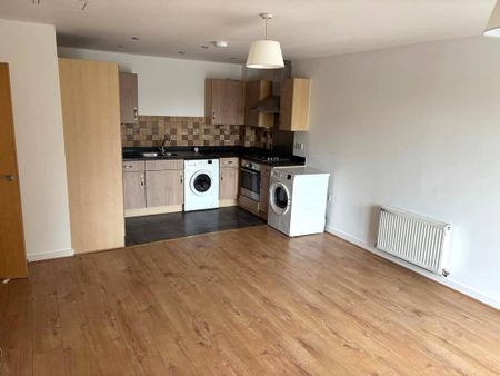 2 bedroom flat to rent - Photo 5