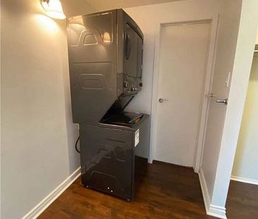 For Lease - 3158 Mccarron Crescent, Mississauga, Ontario - Photo 6