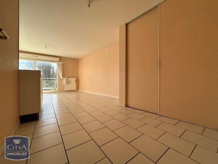 Location Appartement 3 pièces 68m² LUNERAY 76810 - Photo 2
