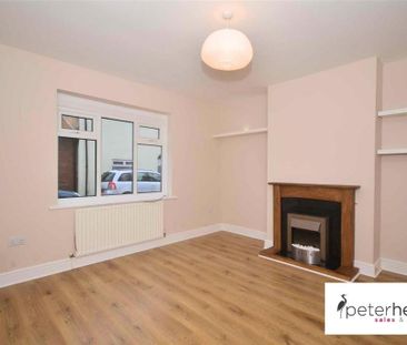 3 bedroom terraced house to rent - Photo 3