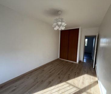 Location Appartement 5 pièces 82m² MERIGNAC 33700 - Photo 3