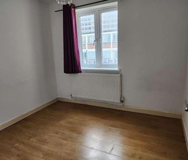 Chapel Street, Woking, GU21 - Photo 3