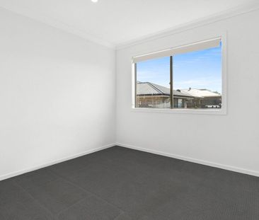 Neatly presented family home awaits you! - Photo 3