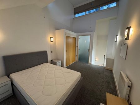 1 bedroom flat to rent - Photo 2