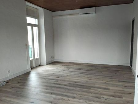 Location Appartement 1 pièce 60m² ST AMBROIX 30500 - Photo 2