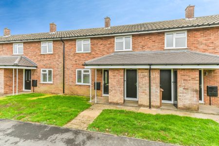 Maltby Close - Photo 2