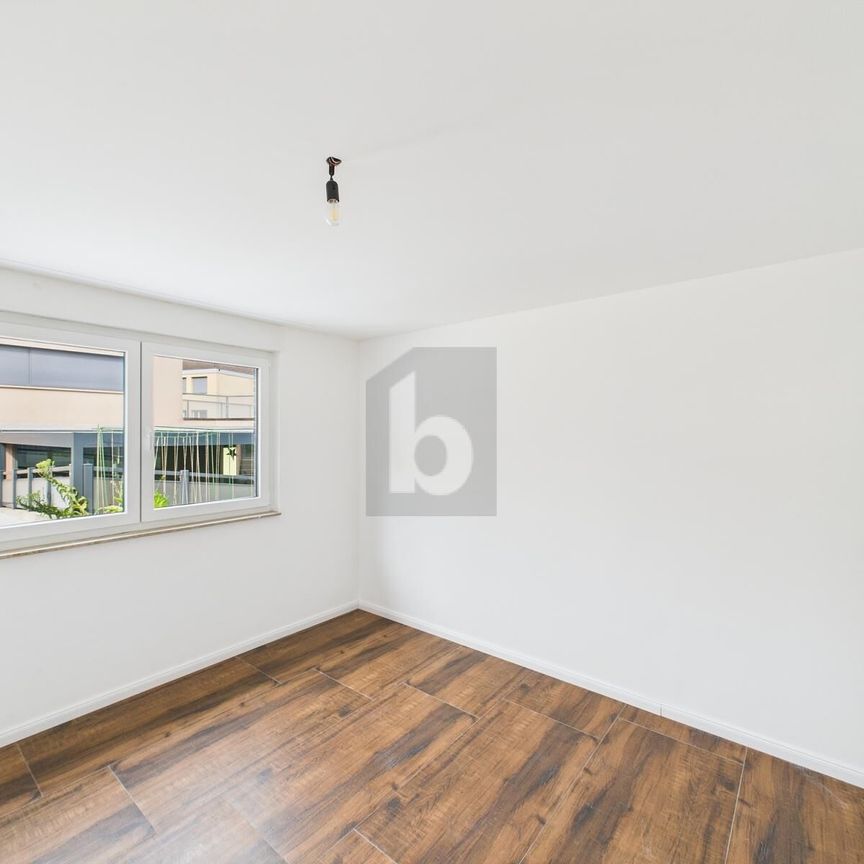 ERSTBEZUG - MODERN UND GEMÜTLICH MIT GARTEN - Photo 1