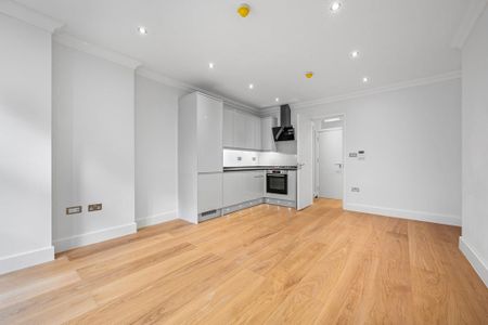 1 bedroom duplex to rent - Photo 3