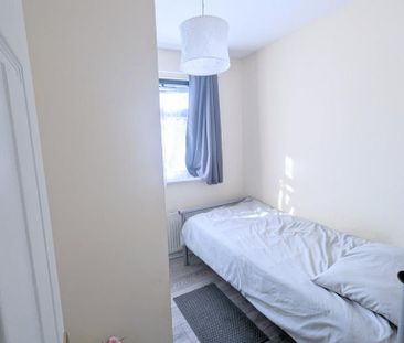 1 bedroom house of multiple occupation to rent - Photo 1