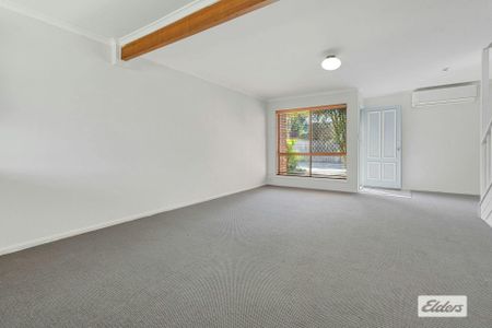 Fresh, Bright & Walk-to-Everything Convenience! - Photo 5