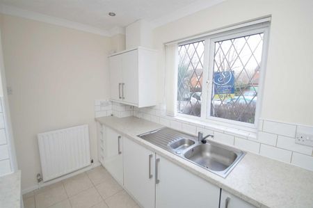 Penlands Crescent, Colton Village, Leeds - Photo 3